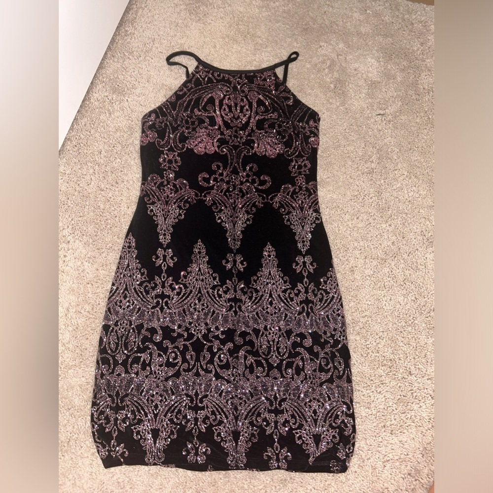 Size 5/6 Fitted Homecoming Dress